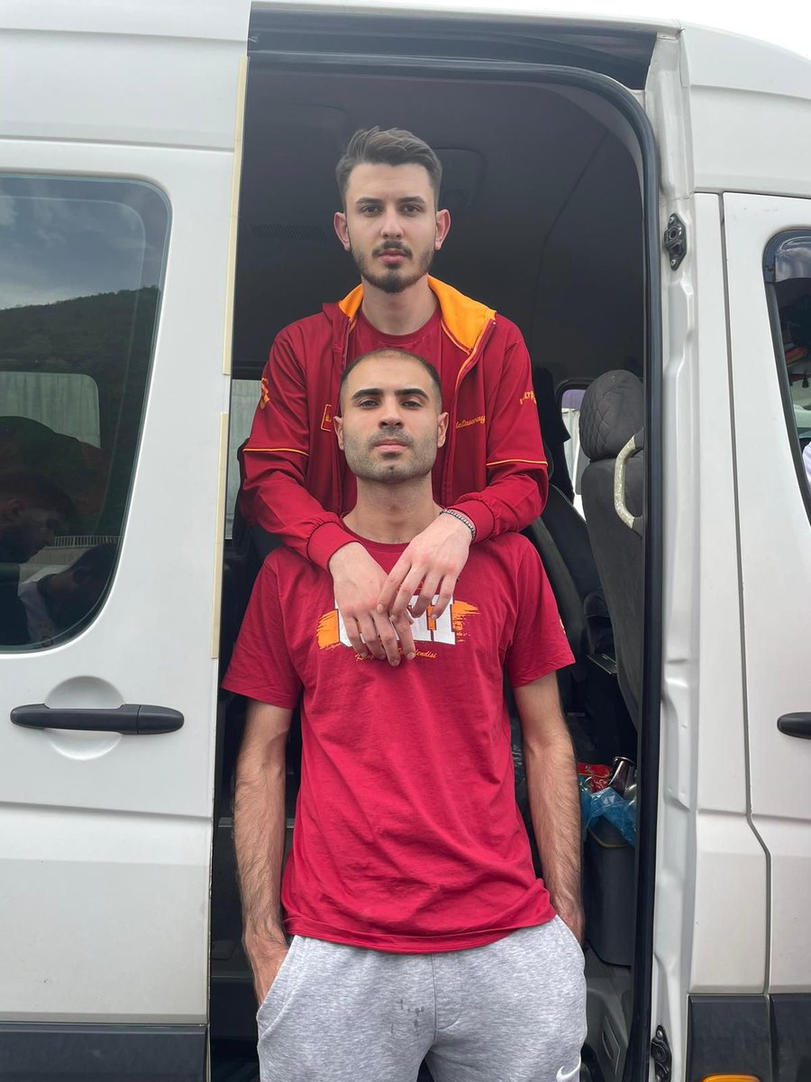 TEMSİLCİ DEĞİŞİKLİĞİ 

Tayfamızın başkanı Taha Durak, ultrAslan UNI Atatürk temsilciliğini Arif Erdem Bağdigen'e devretmiştir. Taha başkanımıza tüm emekleri için teşekkür eder, Arif başkanımıza yeni görevinde başarılar dileriz. 

#ultrAslanUNI