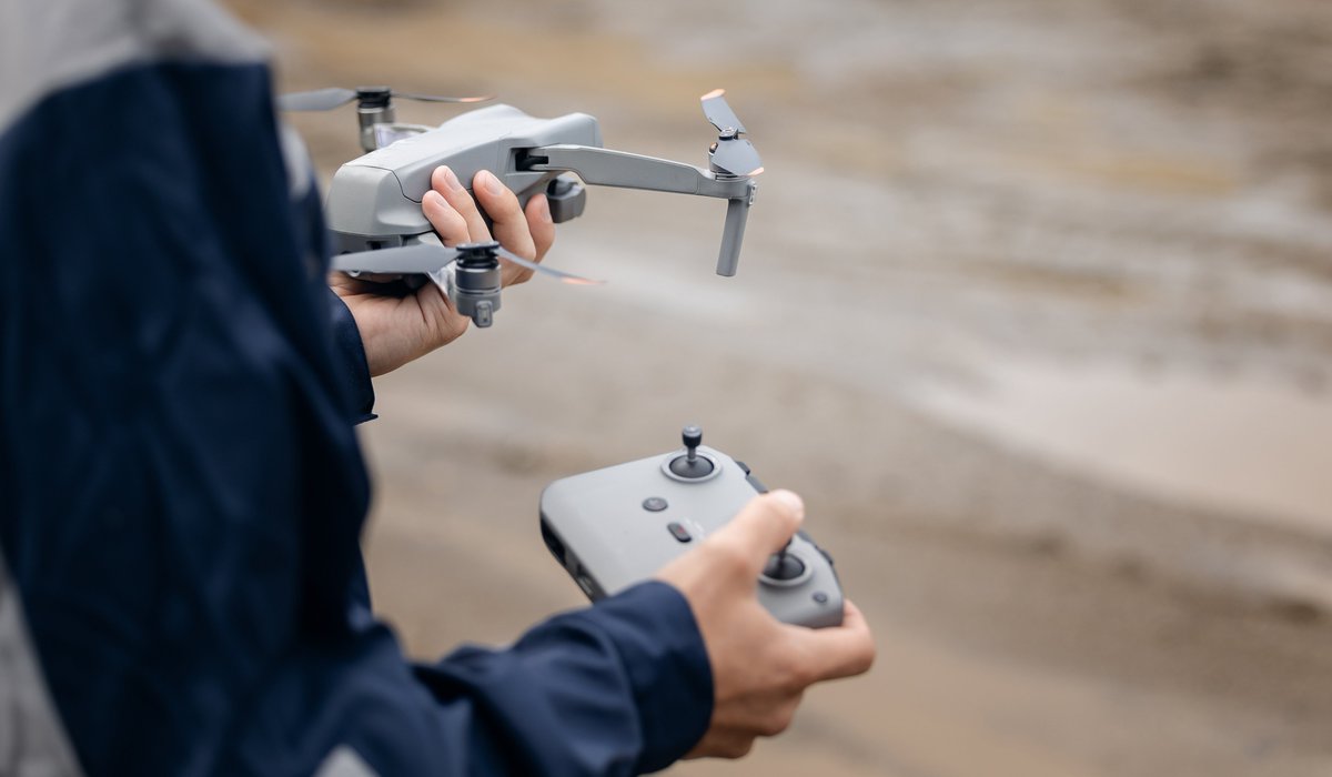 USATelecomIns's tweet photo. Not sure if your policy includes drone liability, rented equipment, or additional insureds? 
We can fix that. Call today at 1-800-645-8699. https://t.co/8D1D0QiRaD