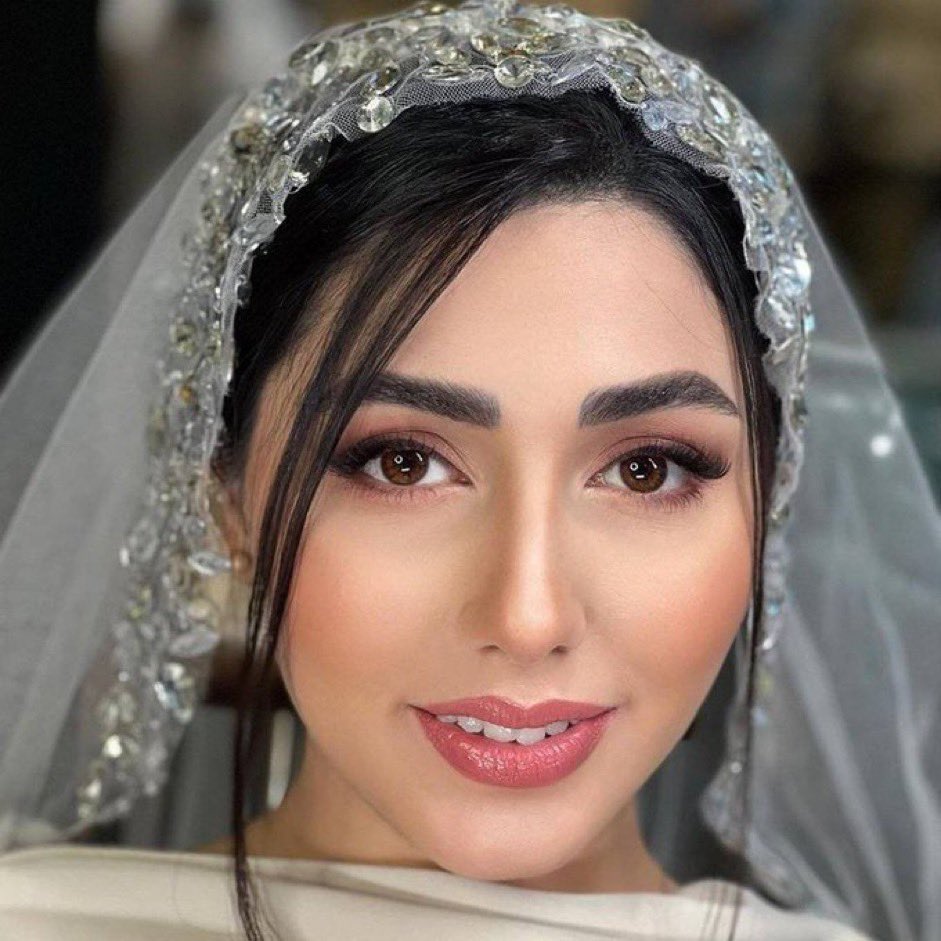 <a href="/OfficialToomaj/">توماج صالحی🌋</a> تو که فرشته بودی رو زمین، برا چی زدنت؟

به یاد عروس ایران #حنانه_کیا 🖤🕊️