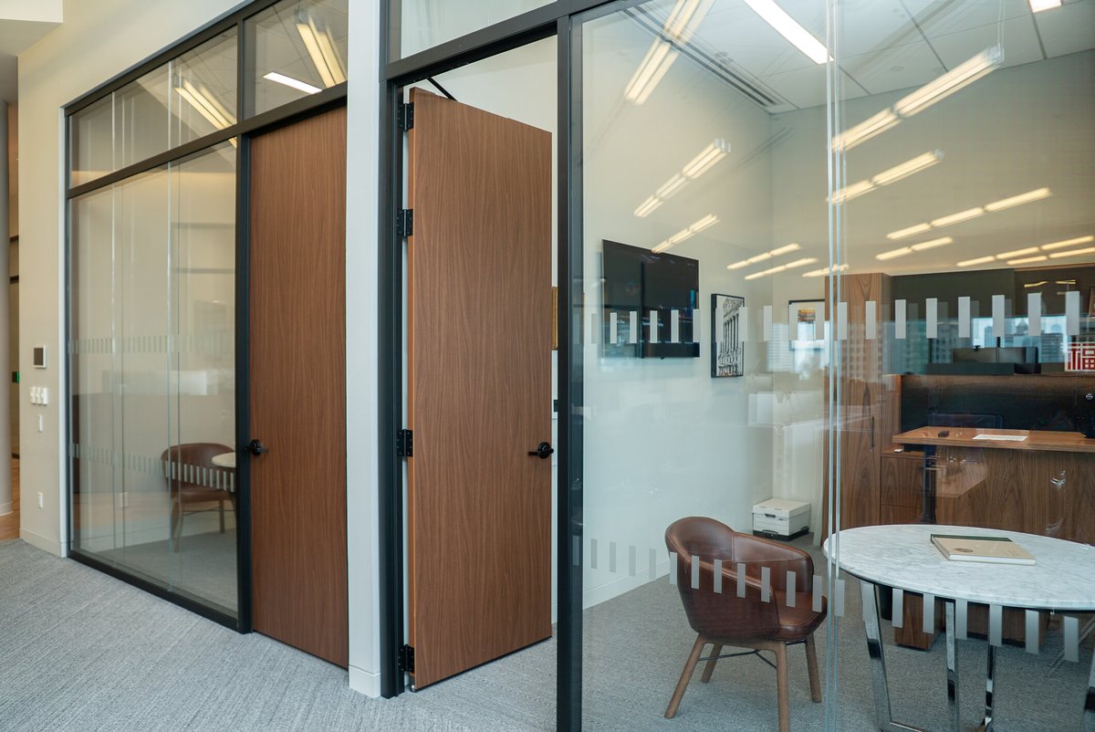 FalkbuiltNY's tweet photo. Great work starts with clarity.
We delivered custom office fronts for a full-floor financial client build, balancing privacy, detail &amp; clean execution!

Furnished by @LaneOffice ✨
#FalkbuiltNY #OfficeFronts #WorkplaceDesign https://t.co/TDrGwVI3gm