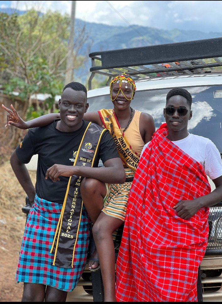 MattheExplorer's tweet image. Karamoja was truly a trip of a lifetime 🌍 
We dived deep into diverse culture, traditions, and hospitality that left lasting memories. 
Special thanks to @Uganda_Expozed for hosting us on this unforgettable journey. #CulturalTourism 
📸Credit: @Uganda_Expozed