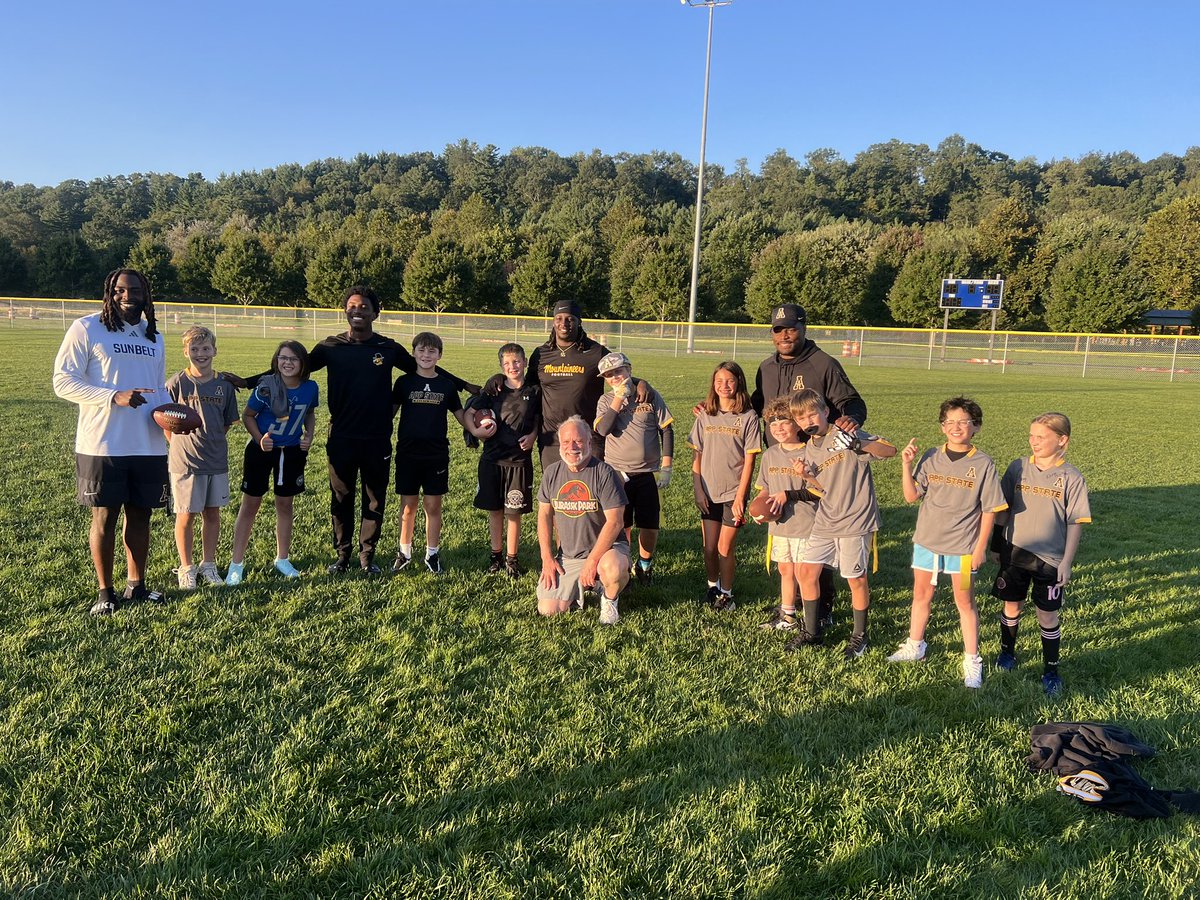 ryan huff ™ tweet media