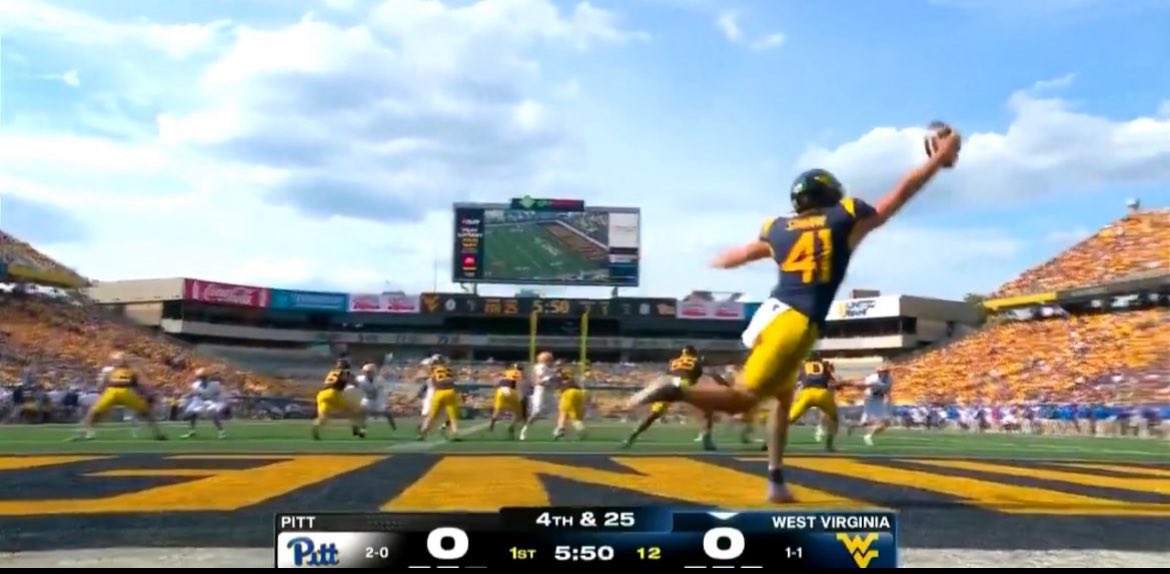 WVUBUMDITTY's tweet image. #IDontWantToOverreactBUT this guy might be the next punter to get a public intoxication in Indianapolis