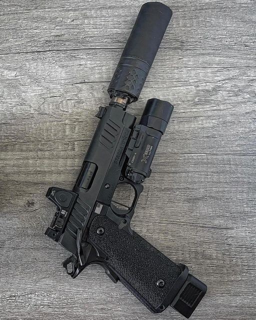 OUT-RANGE AMORY (@mathew_h0well) on Twitter photo 