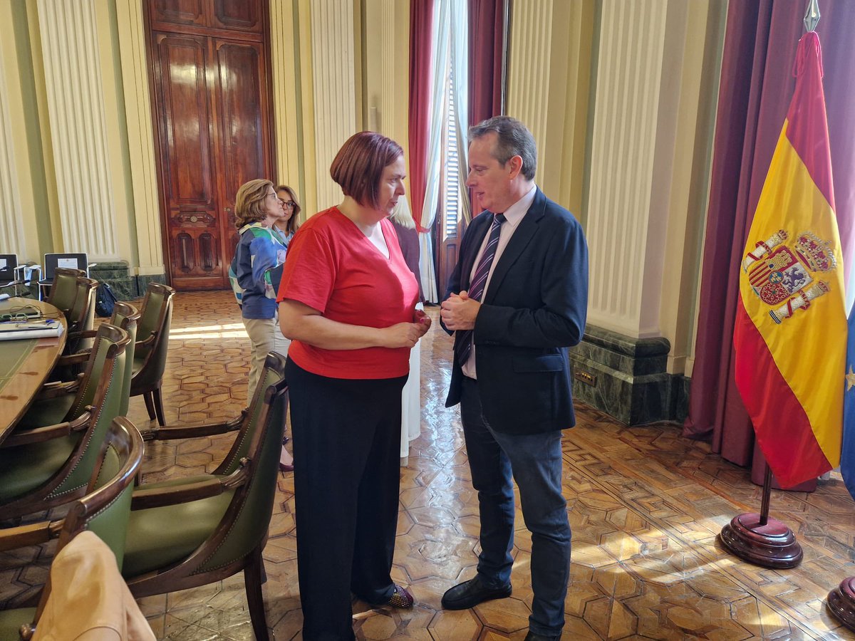 🚜 El consejero de Medio Rural, <a href="/Marcelotineo/">MARCELINO MARCOS</a>, ha defendido hoy en Madrid en el Consejo Consultivo de Política Agrícola y Pesquera, junto al Gobierno de España una voz única para garantizar una financiación suficiente de la #PAC y la pesca después de 2027.

<a href="/GobAsturias/">Principado de Asturias</a> <a href="/gobmapa/">Ministerio de Agricultura, Pesca y Alimentación</a>