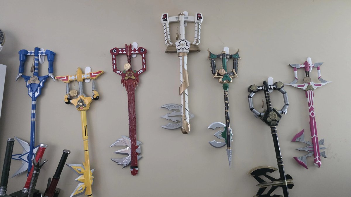 thepowerscoop's tweet image. Power Rangers x Kingdom Hearts

I need these!

Source: Th3Und3sir3d / Reddit
↳reddit.com/r/powerrangers…
↳reddit.com/r/powerrangers…

#PowerRangers #KingdomHearts