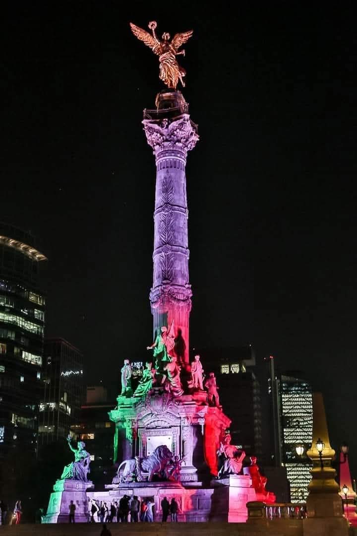 Vecinos Unidos Por Contadero, les desea, unas felices fiestas patrias.

VIVA MÉXICO !!

#vecinosunidosporcontader