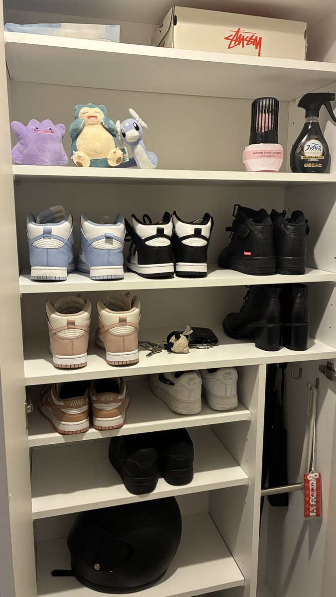 s83lll's tweet photo. 大阪たのしい靴かわいい https://t.co/tuo00QXrGR