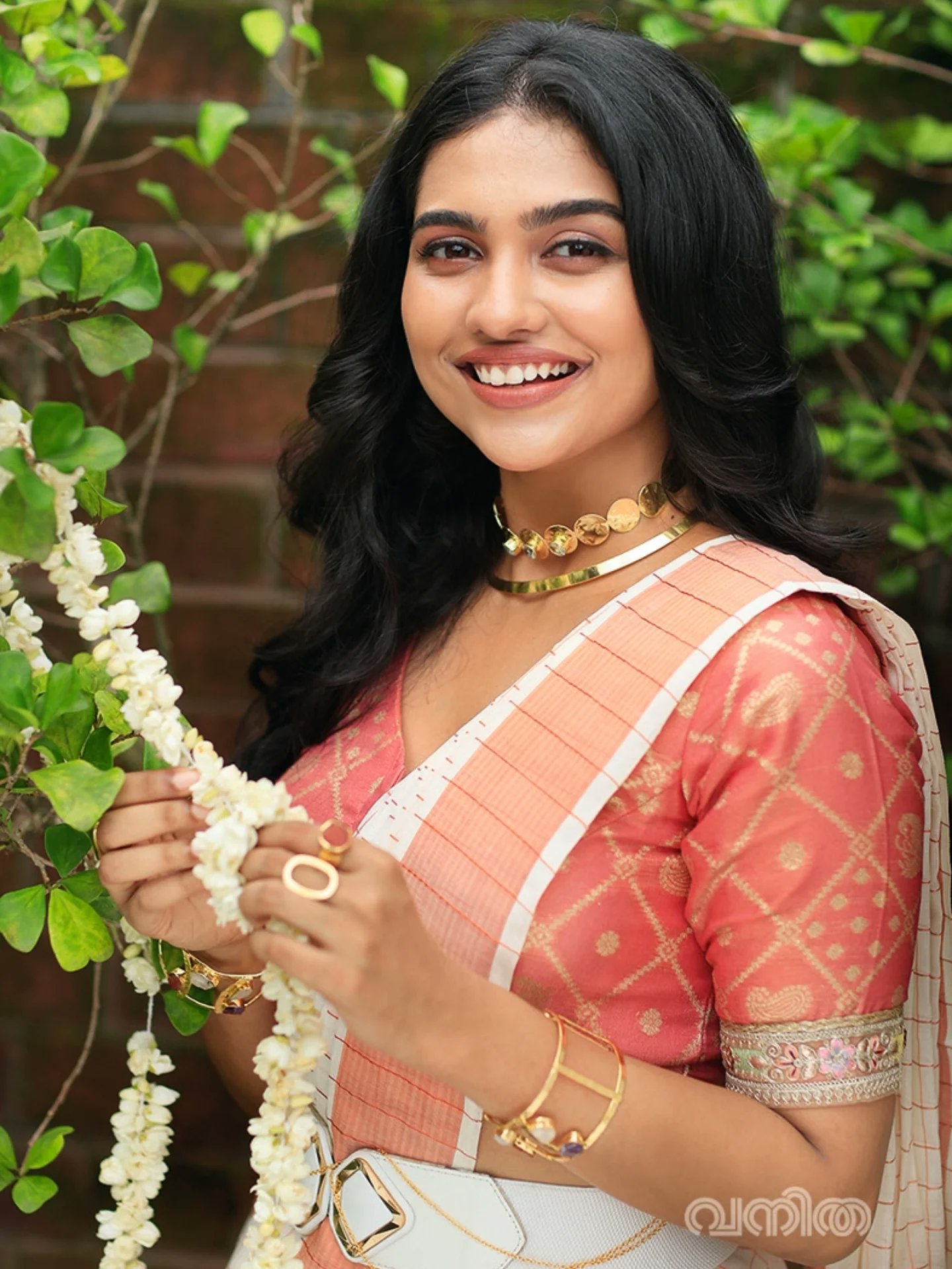 G05saYAWsAAVw0d?format=jpg&name=large