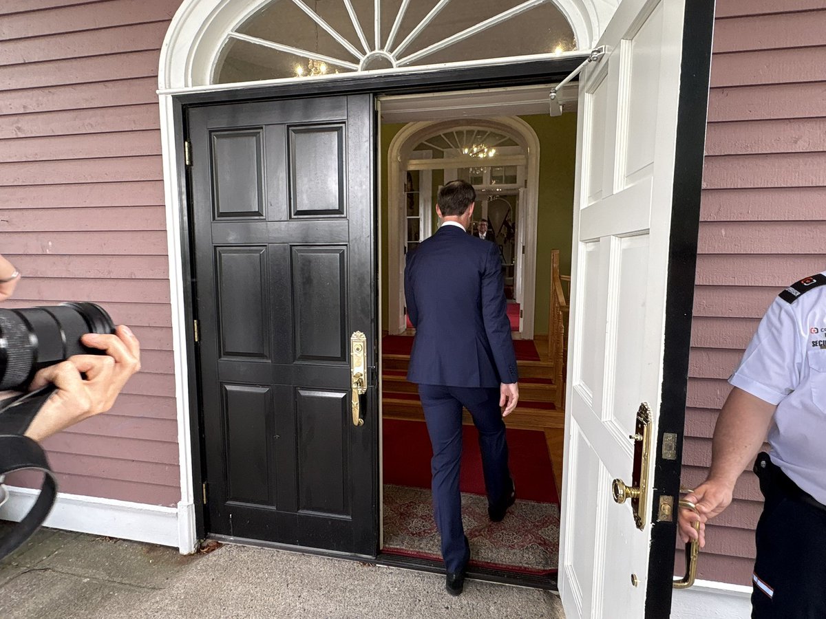 Make it official. Newfoundlanders and Labradorians are going to the polls October 14.

#nlpoli <a href="/VOCMNEWS/">VOCM News</a>