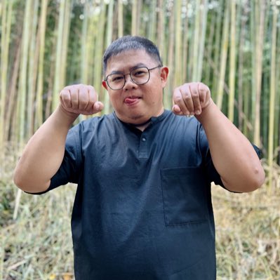 #NewProfilePic (新個人資料照片)