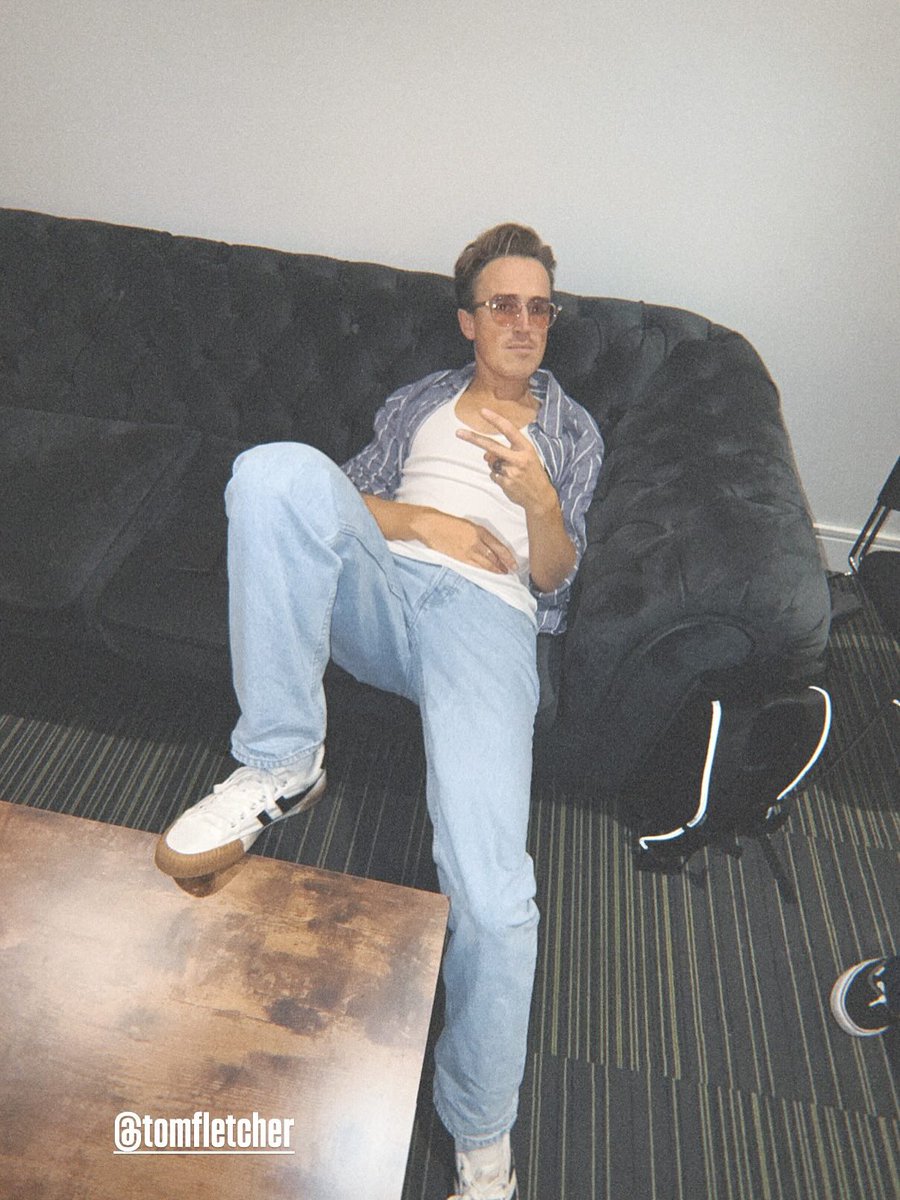 McFLY Circle ⚡️ #TEAMMCFLY tweet media