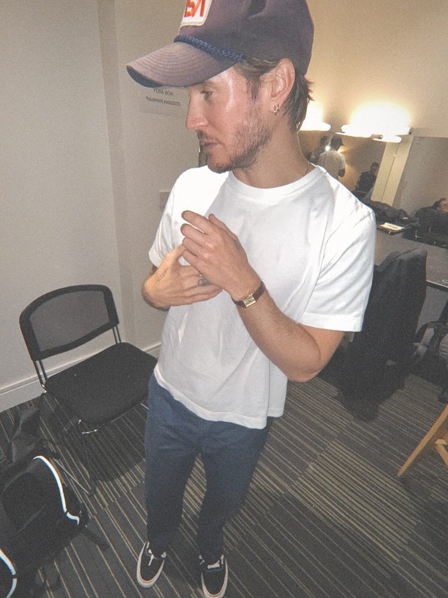 McFLY Circle ⚡️ #TEAMMCFLY tweet media