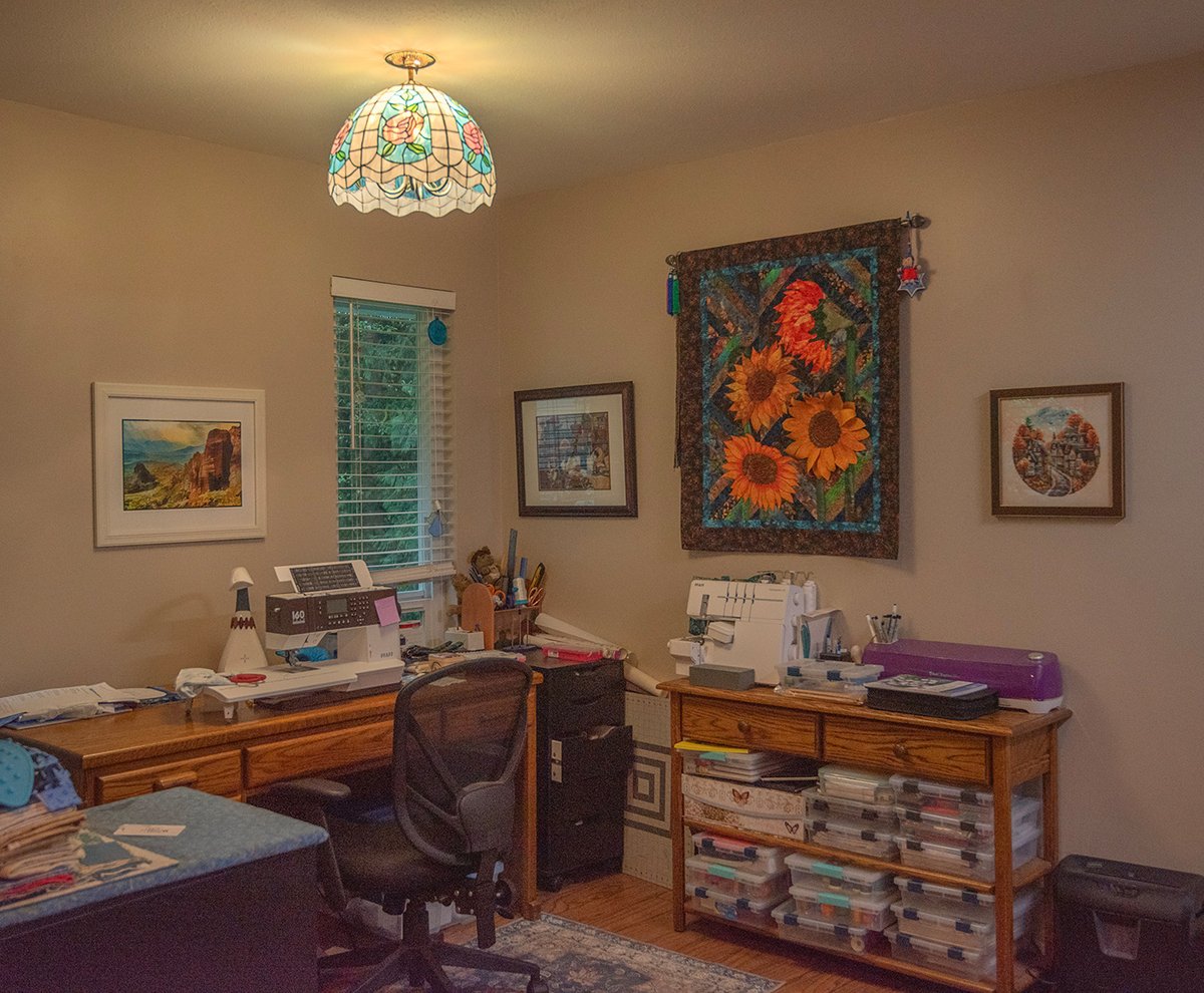 Sam_Alexandra23's tweet image. Good day Photographers and Friends!  Today&apos;s photo challenge theme is indoor #StillLife. It&apos;s been a while since I did any so yesterday got these. Hope you&apos;ll share yours and have a peaceful day out there! #Photography #objects #room