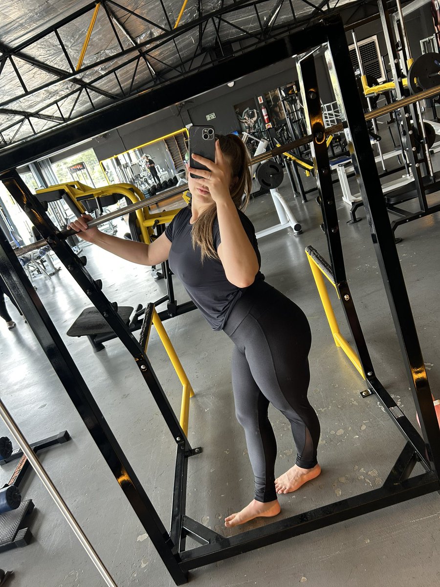 larejasinski's tweet image. Rendeu 🤏🏻