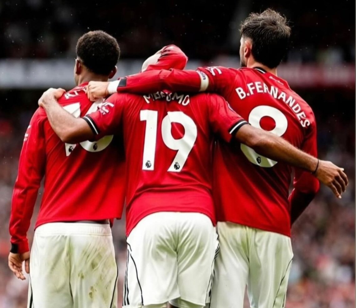Good Morning 🌄
Good Afternoon🌞
Good Evening🌃
Good Night 😴

Have a fantastic Wednesday,whatever you are doing🙏

I appreciate you ALL 🫶

Hated..Adored..Never Ignored!

#MUFC
#MUFC_FAMILY