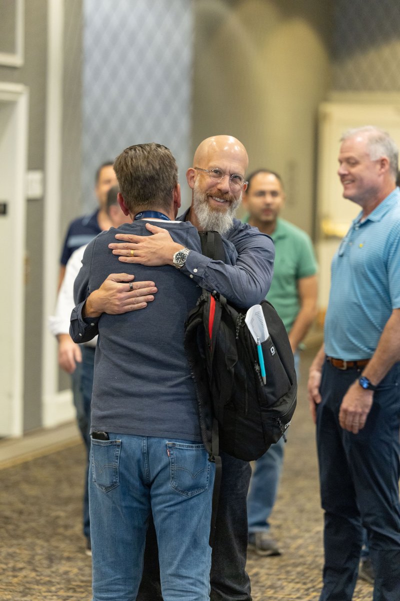 It’s officially Connect Live week!
We’re getting ready to welcome franchisees, partners, and leaders from across the country.
Excited to connect, learn, and celebrate what makes this network so strong.
See you soon!

#CMITConnectLive #CMITCL25