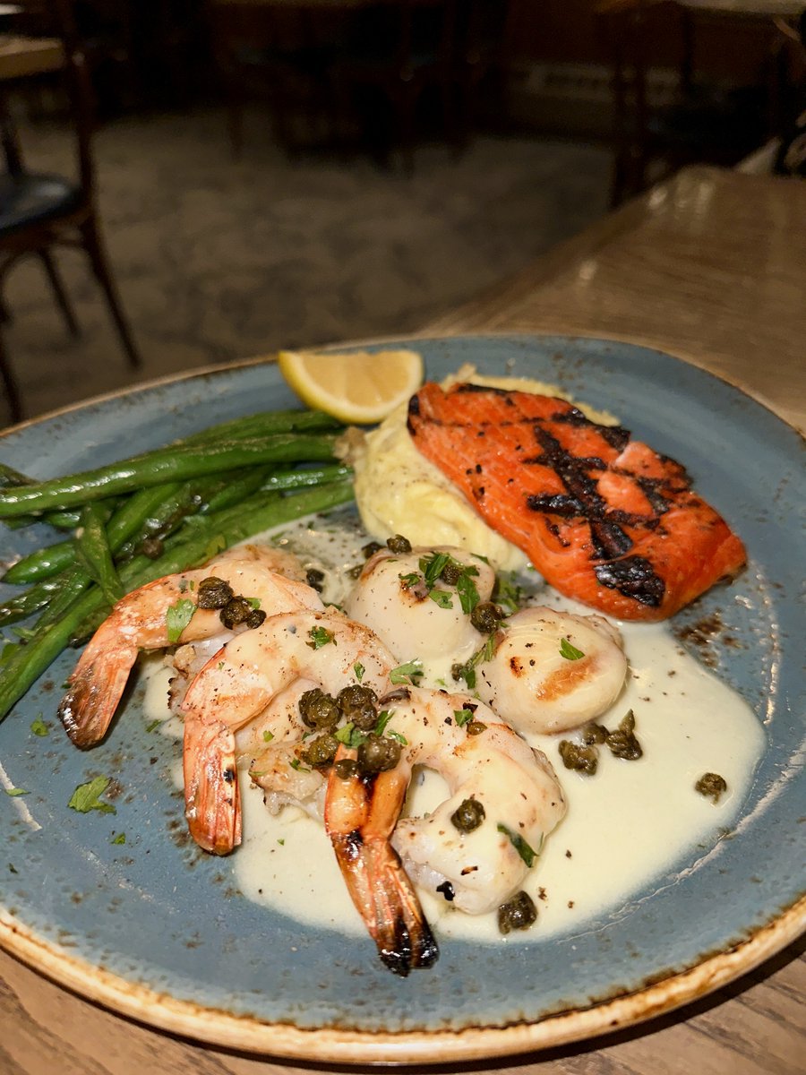 simonseaforts's tweet photo. Shrimply a delicious way to start your week.

📷: https://t.co/ZnGrWVqrH9.foodie https://t.co/rUn18wSPJt