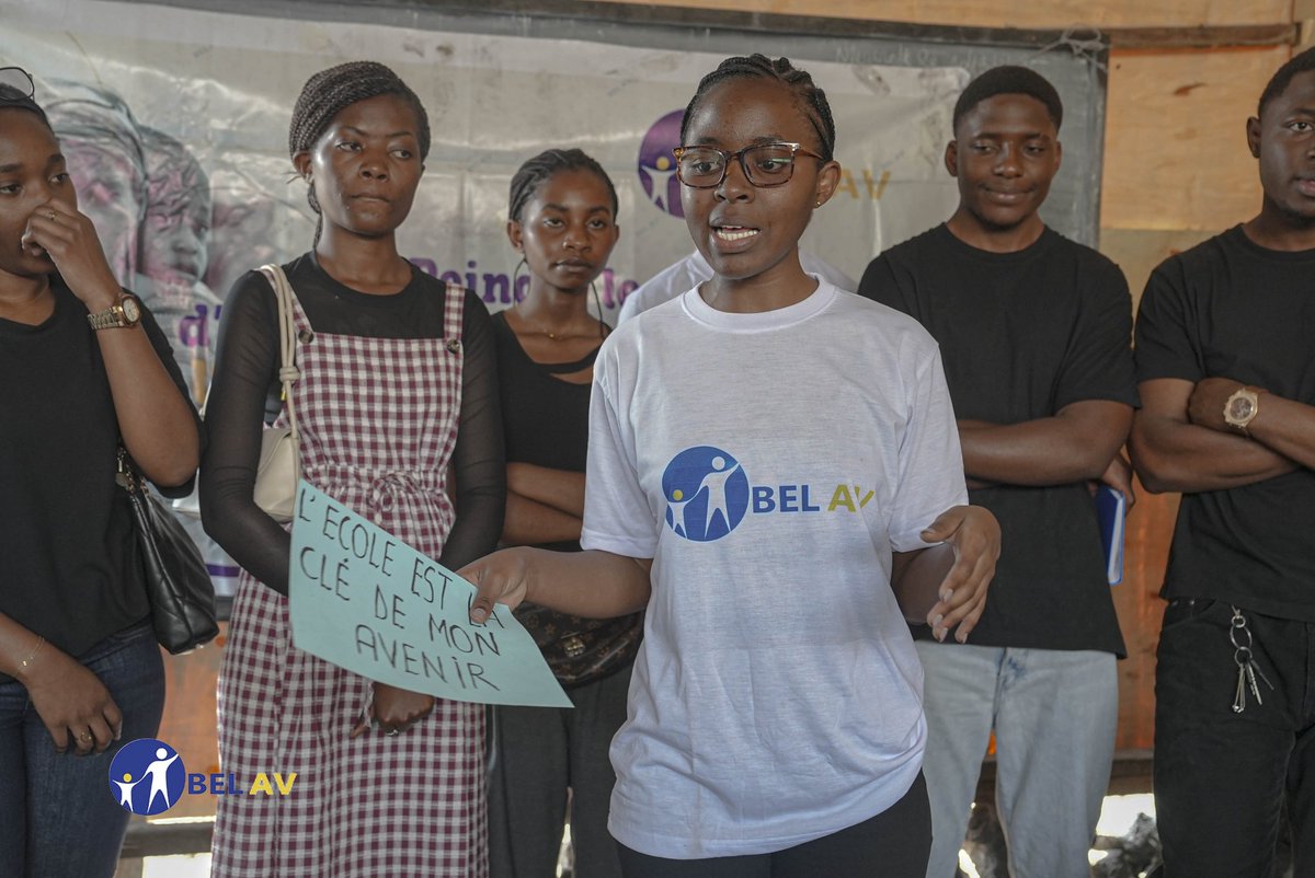 📅 10 septembre 2025

📚✨ Avec le Projet ELIMU, Bel Av a distribué des fournitures scolaires à l’école SADOKI (Goma, Nyiragongo).

Un moment d’espoir : « L’école est la clé de mon avenir ». 

Chaque enfant mérite d’apprendre, de rêver et de construire son futur. ✨

#ProjetElimu