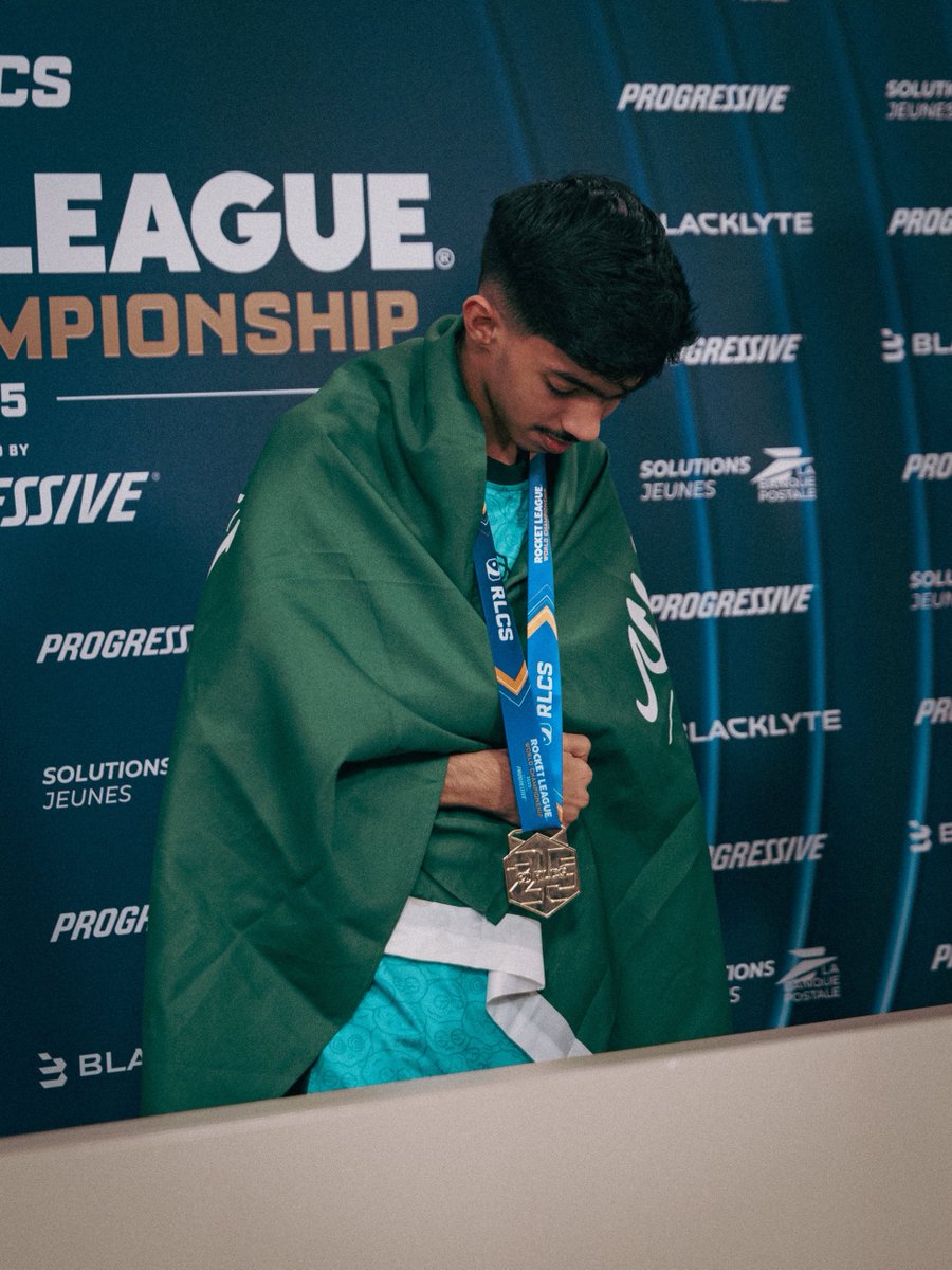 هشـــــــــام القاضــــي 🇸🇦🏅