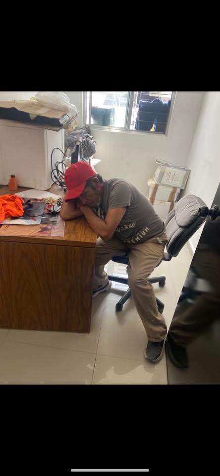 jorgegogdl's tweet photo. Trabajadores dormidos, alcoholizados, de dudosa reputación, abuso animal sistemático con peros llenos de  úlceras. En este hilo te cuento la historia de un testimonio de un trabajador del centro animal de Santa Catarina donde el alcalde morenista mató 70 perros @JesusNavaNL https://t.co/MDhGrAjfnW