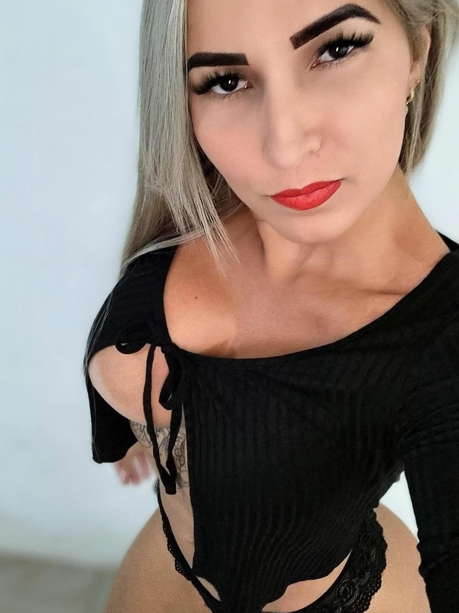 Pensando en volver al rubio 🤭❤️
Disponible en #cdmx 
#lunesdemorboyprovocación