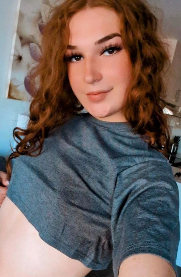 Porn star Go tweet media