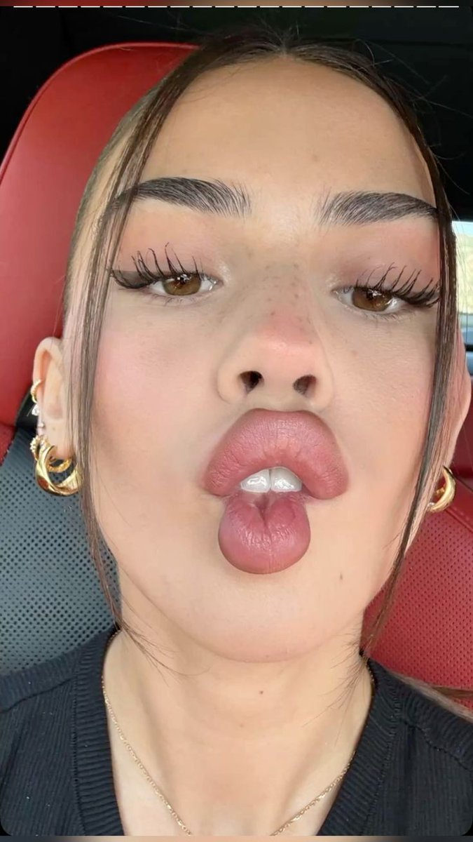 Like if you would want <a href="/RobPiperXXX/">BreadWinnerPiper_BWA INC. 🦅</a> to take my virginity 🥵