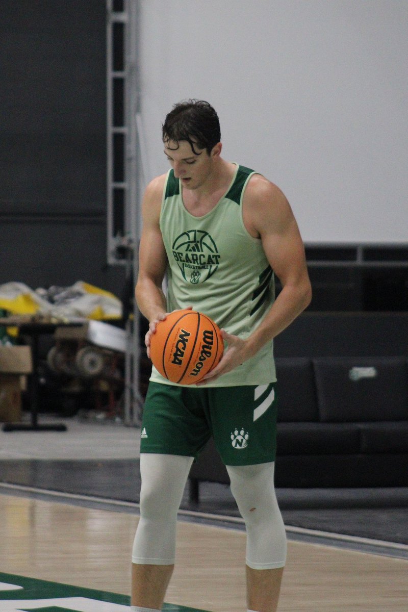 𝘽𝙀𝘼𝙍𝘾𝘼𝙏𝙎 workin.

#PlayFAST #OABAAB