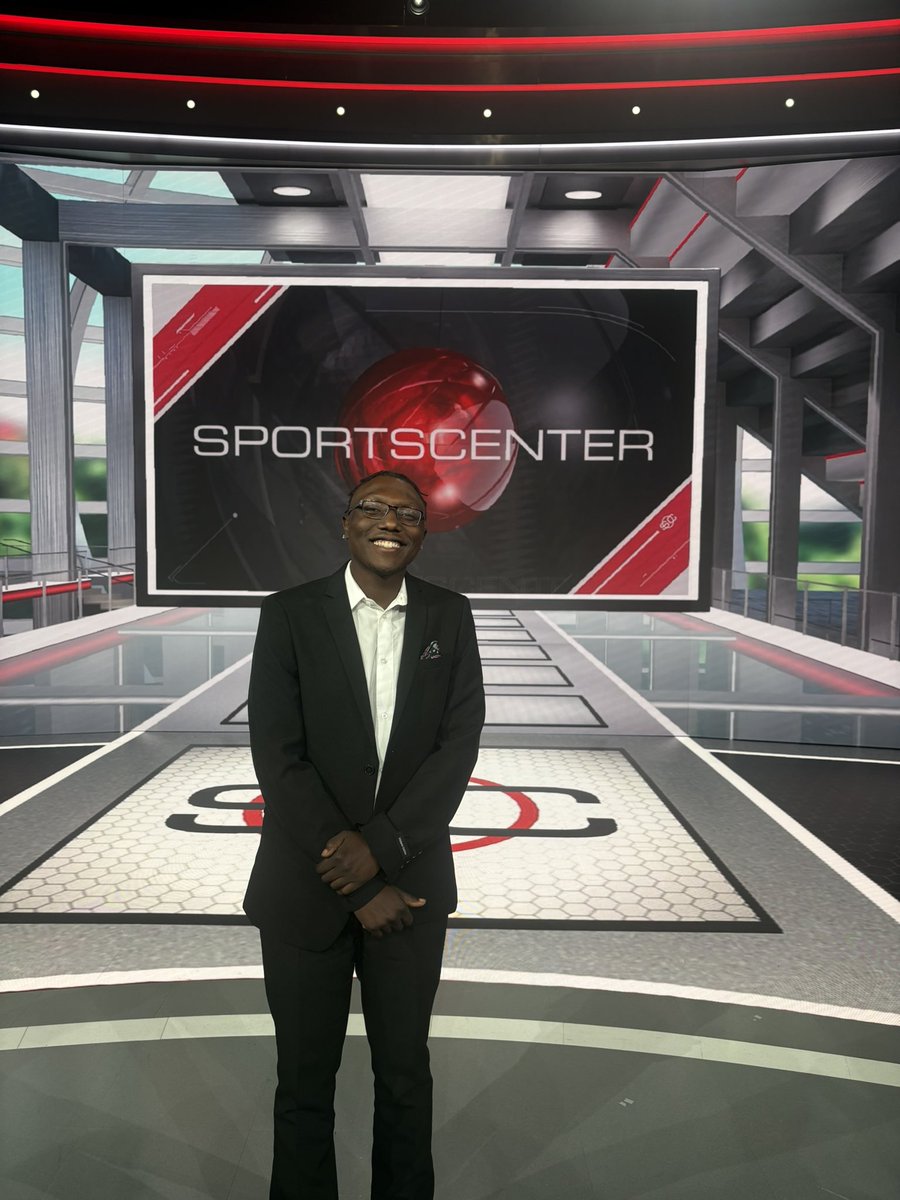 Johnny Hill tweet media