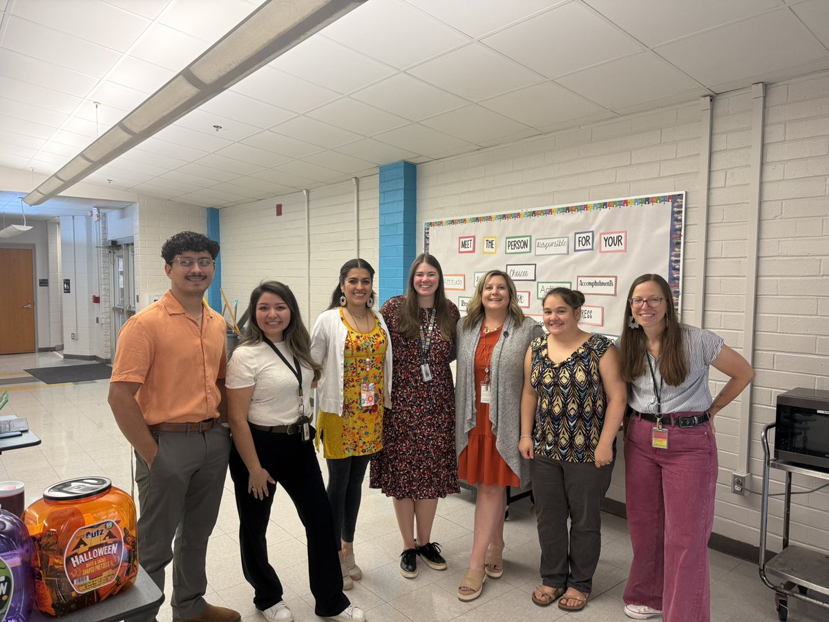 Melissa Lopez (@mlopez8science) on Twitter photo Another favorite ❤️ this year is LSA <a href="/eastcarymiddle/">East Cary Magnet Middle School</a> !! Thanks to all the scholars who attended and the amazing staff who support this!! Another favorite ❤️ this year is LSA <a href="/eastcarymiddle/">East Cary Magnet Middle School</a> !! Thanks to all the scholars who attended and the amazing staff who support this!!