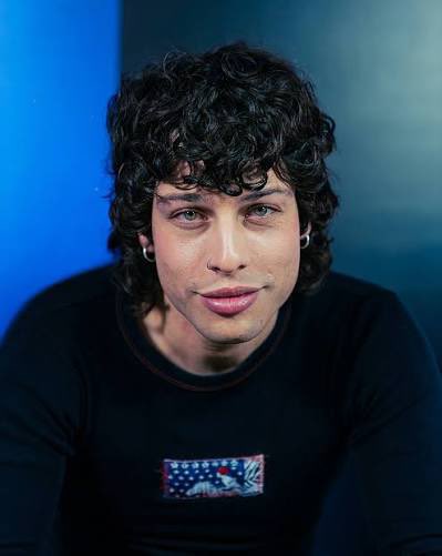 CarlaLpRubio's tweet photo. Cada vez que veo a Tinho no puedo dejar de ver esto 🥲 #OTGala0 https://t.co/6a0SjOSN8v