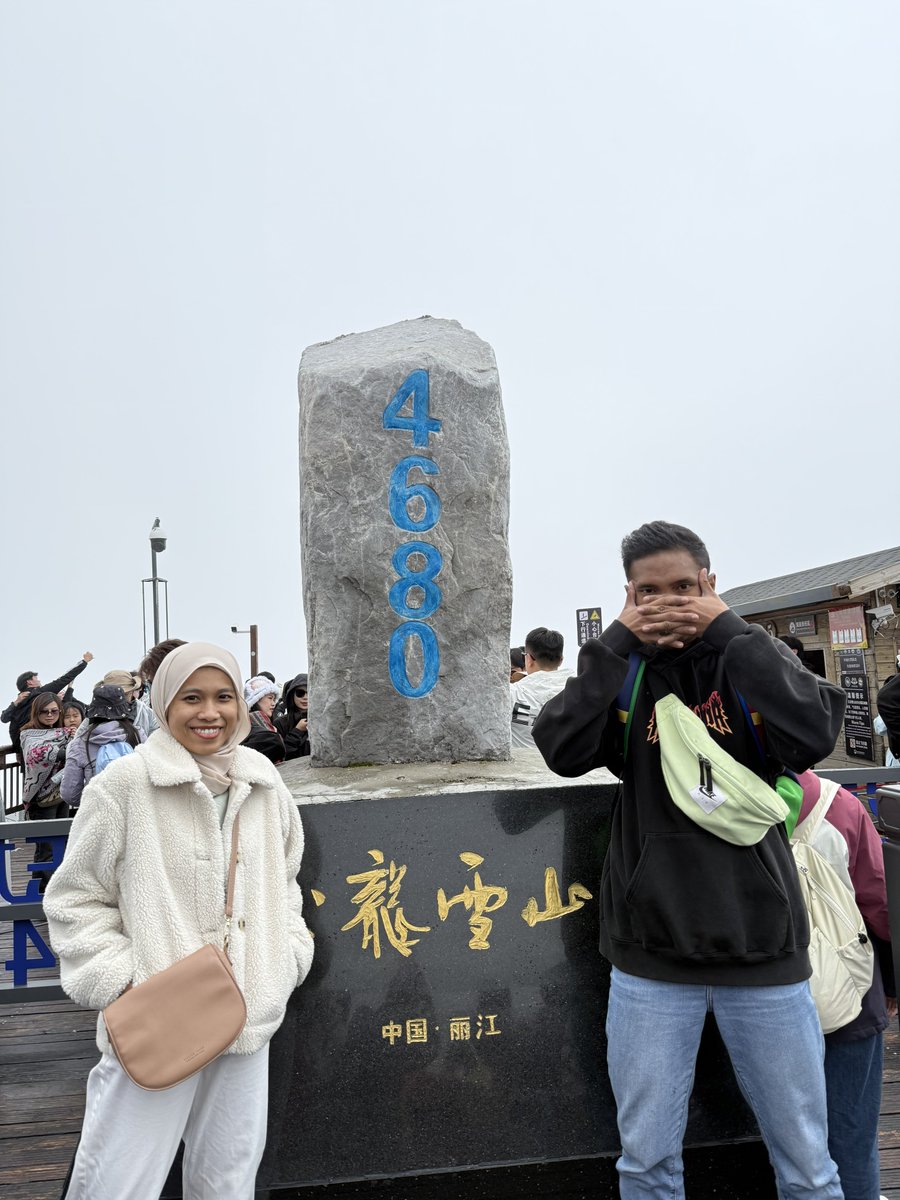 liebestiel's tweet photo. Yunnan, China. 👫🏻🇨🇳 https://t.co/TxOk5hRdky