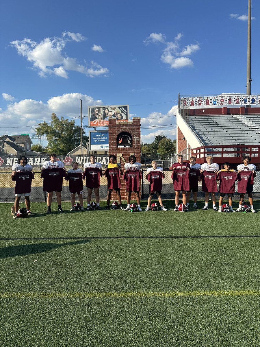 newark_football's tweet photo. Our players of the week
Roy Price - big hit
Cam Davis - Munyan Spirit and OL of week
Jaeyden Smith - JV D
Preston Lunsford - DL of week
Payton Knott - D MVP
Alex Irvin - Special Teams
Landon Miller - Scout D
Jace Hodges - JV O
Kolton Peterson - O MVP
Julien Battles - JV O https://t.co/eD9peyrGqX