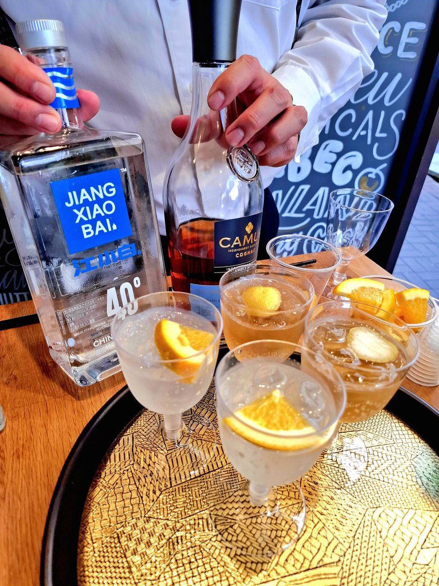 Diep066's tweet photo. I've just hosted an company event last Friday and happy to find people enjoy cocktail mixing with those nice Cognac, and lovely Kaoliang spirit. It was a really amazing momemt be with my teammates. https://t.co/dRULBLZh5i