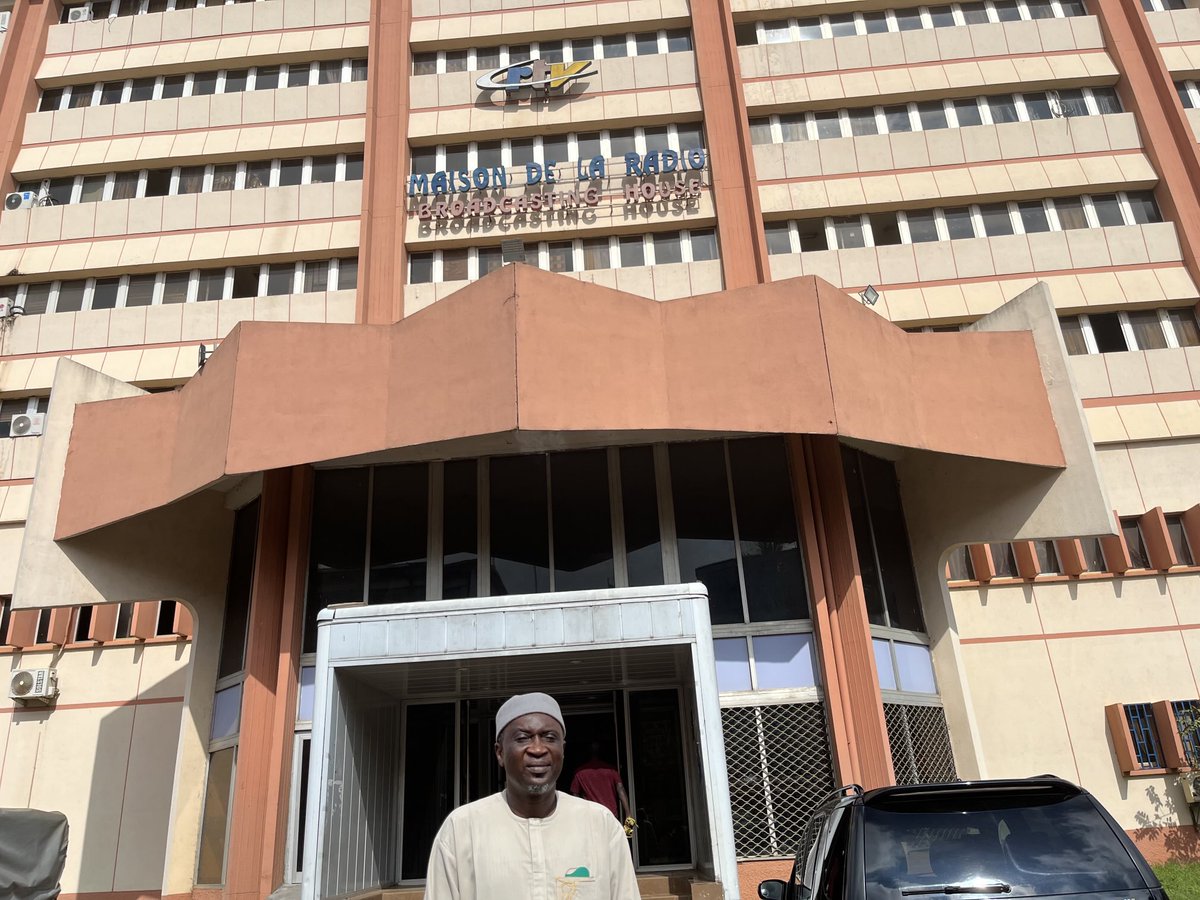 Invité spécial, ce lundi 15 septembre 2025, de l’émission Campus Ouvert/Varsity Forum de CRTV-Radio axée sur le niveau d’implémentation à #UMa : de la professionnalisation ; du statut de l’étudiant-entrepreneur et de l’Université-entreprise consacrée par le loi du 25 juillet 2023