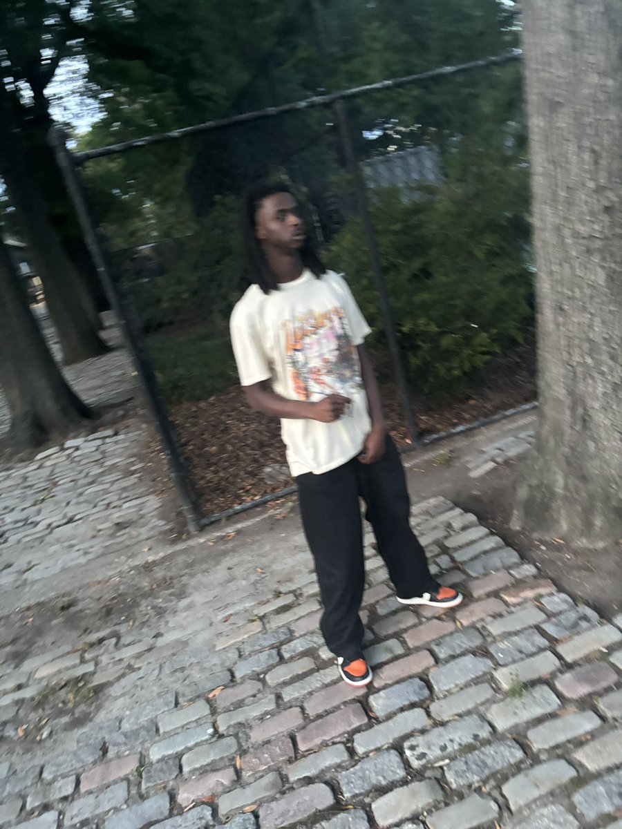 SanWiick's tweet photo. Harlem 📍 https://t.co/KvNK4YqDCl