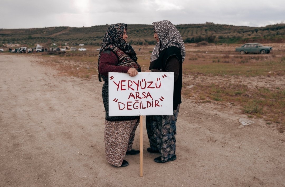 "Yeryüzü arsa değildir."

V/ <a href="/kazimkizil/">Kazım Kızıl</a>