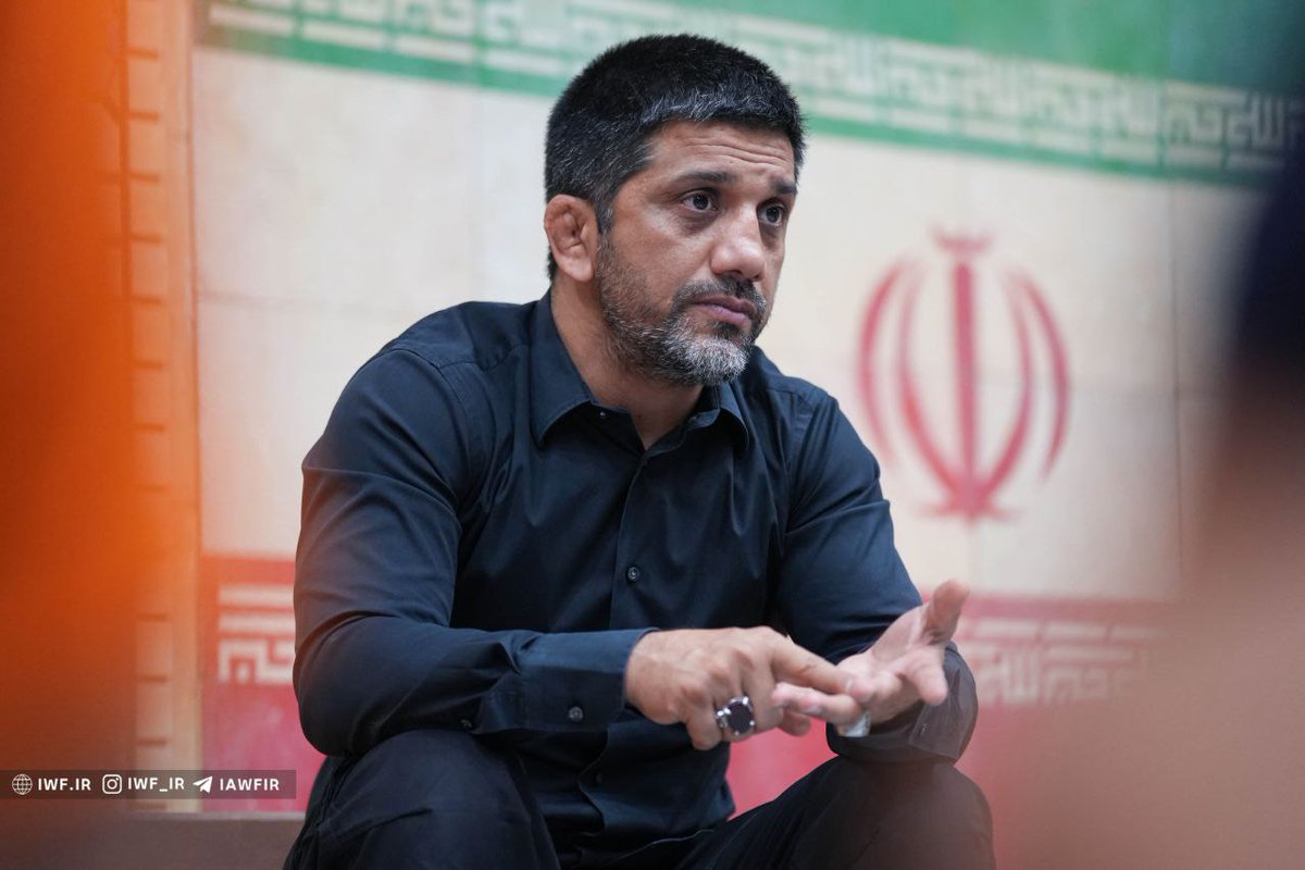 m_akbarzadeh5's tweet photo. ساخت و تجهیز بزرگترین کمپ کشتی جهان، ثبت رکورد بیشترین مدال تاریخ ایران در المپیک (۸ مدال در المپیک ۲۰۲۴) و حالا قهرمانی کشتی آزاد ایران بعد از ۱۲ سال

طبق آمار علیرضا دبیر جزو موفق‌ترین مدیران تاریخ ورزش ايران است
علی‌رغم هجمه‌های سخیف رسانه‌ای، دوره درخشانِ دبیر قابل کتمان نیست https://t.co/IDPghkFJ24