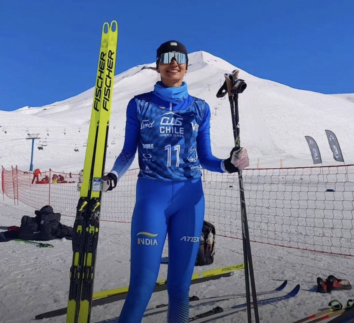 TheKhelIndia's tweet image. TN BHAVANI WINS HISTORIC FIS MEDAL 🤩

She won a bronze medal in the discipline distance 5km at the FIS cross country skiing competition - Chile, with a timing of 21.04.

First Ever International FIS medal for India in the Women’s category in Cross-Country Skiing.

INCREDIBLE! 🙌