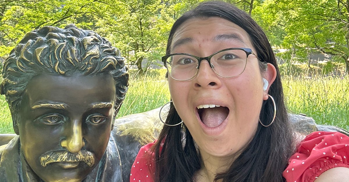 U of T Arts & Science (@uoftartsci) on Twitter photo Jillian Escobar has always been curious about how the natural world works. So, what better way to spend the summer than doing research at the Large Hadron Collider?
Learn more about her experience with <a href="/UofT/">University of Toronto</a>’s Summer Abroad program: bit.ly/48jQ7H7 Jillian Escobar has always been curious about how the natural world works. So, what better way to spend the summer than doing research at the Large Hadron Collider?
Learn more about her experience with <a href="/UofT/">University of Toronto</a>’s Summer Abroad program: bit.ly/48jQ7H7