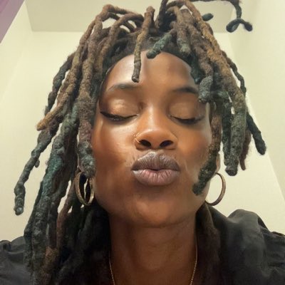 sugalitia's tweet photo. #NewProfilePic https://t.co/lLTKYAckfD
