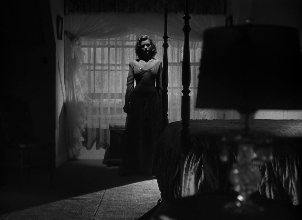 HauntedMovies's tweet image. The Curse of the Cat People (1944) dir. Gunther von Fritsch, Robert Wise