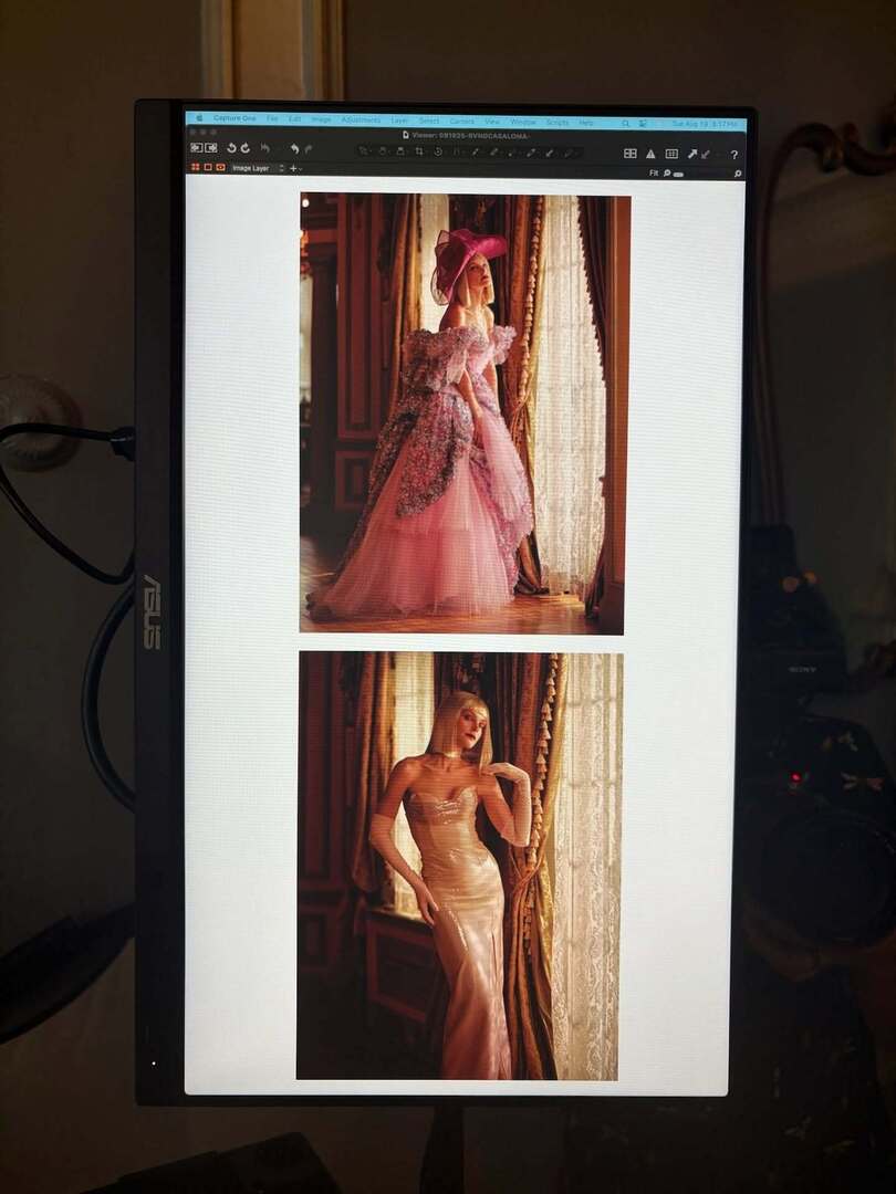 Dressing up with @rvng.couture 👛 

Creative Director: @jordanstewartrvng
Art Direction • Production • Casting: 
@irina_lazareanu @carolinenitsch @plpublicist
Stylist: @georgiagroom
Photographer: @lawrencejcortez
Hair: @nicolasblanchett
Makeup: @juliecussonmakeupartist