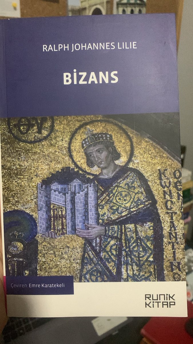 alperdedec's tweet image. . @RunikKitap’ın bu külliyatında Bizans Tarihi için başarılı bir Ralp-Johannes Lilie çevirisi bulunmakta.