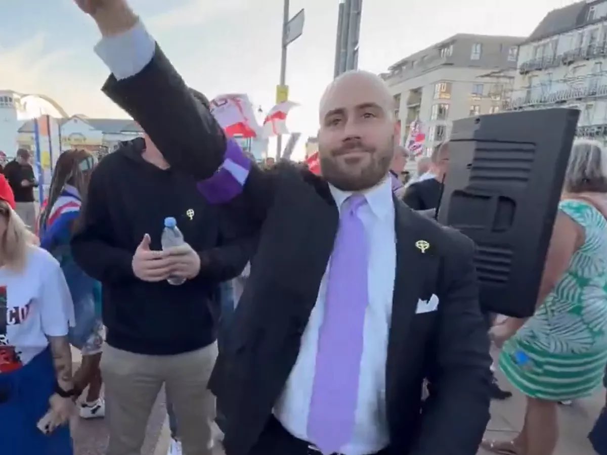 <a href="/NickTenconi/">Nick Marcel Tenconi</a> Looks like a Nazi, talks like a Nazi 👍🏻