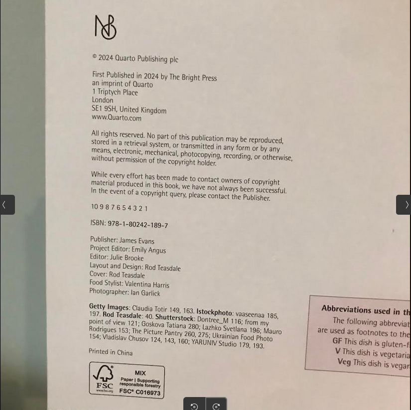 SemiScientific's tweet photo. .@chaptersindigo it looks like you are selling fake books:

✅fake ISBN
✅288 pages of blah (AI-generated?)
✅questionable publisher info
🍒cherry on top: "borrowed" name of a real author @ChefValentina https://t.co/HxkScQShai