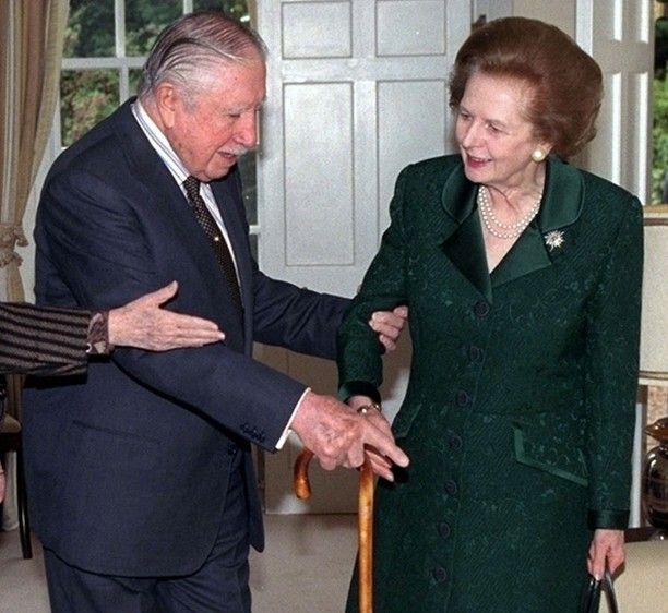 #OtD 15 Sep 2005 the Guardian revealed that Britain's largest arms manufacturer, BAE Systems, had secretly paid more than £1 million to former Chilean dictator Augusto Pinochet. The firm used a front company registered in the British Virgin Islands stories.workingclasshistory.com/article/8747/b…