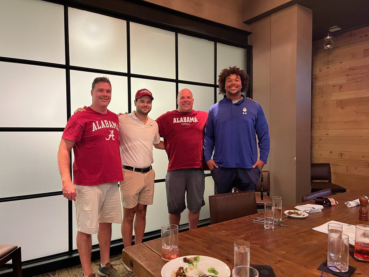 JoshFrieser's tweet photo. I had a great time in Tuscaloosa this weekend with my client Michael Carroll and his family.

Michael and the offensive line led the charge in an impressive 75-yard reverse flea-flicker screen touchdown.

It was awesome to see Michael making some life-long fans after the game! https://t.co/PN8evhzFWe