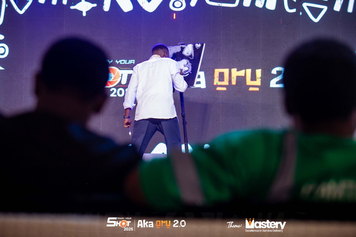 steadyyourshot's tweet photo. The Art Preacher Preached With His Paint Brush.
It was 5 minutes of magic, creativity, and MASTERY!

He created a masterpiece in a few minutes, enough to win commendations and some money.

This is not just a proof of value, this is MASTERY!

#SteadyYourShot
#Mastery https://t.co/oYnltCNwoy